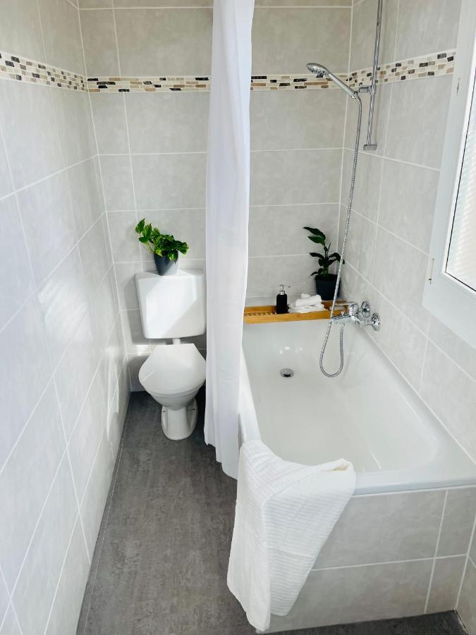 -The Urbanist- Lakeview Free Parking 2Bd Fast Wifi Oberhofen Zewnętrze zdjęcie
